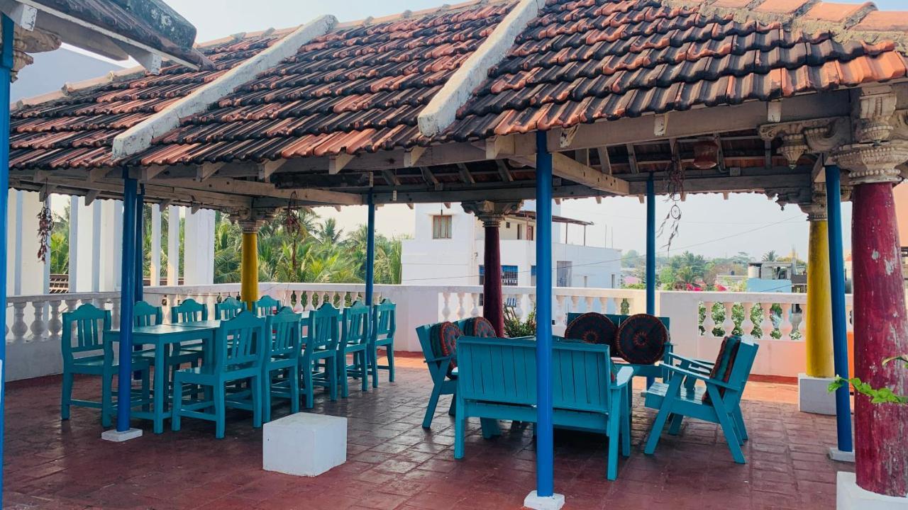 Holi-Wood Guesthouse Pondicherry Luaran gambar