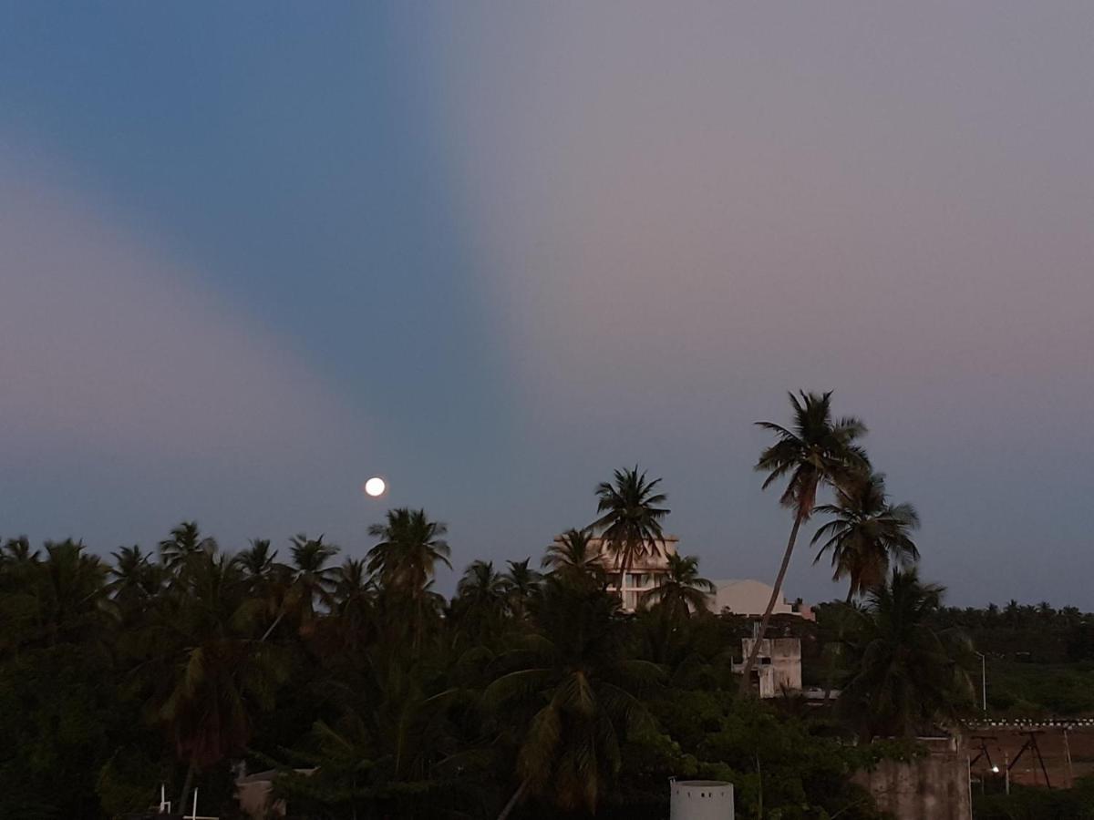 Holi-Wood Guesthouse Pondicherry Luaran gambar