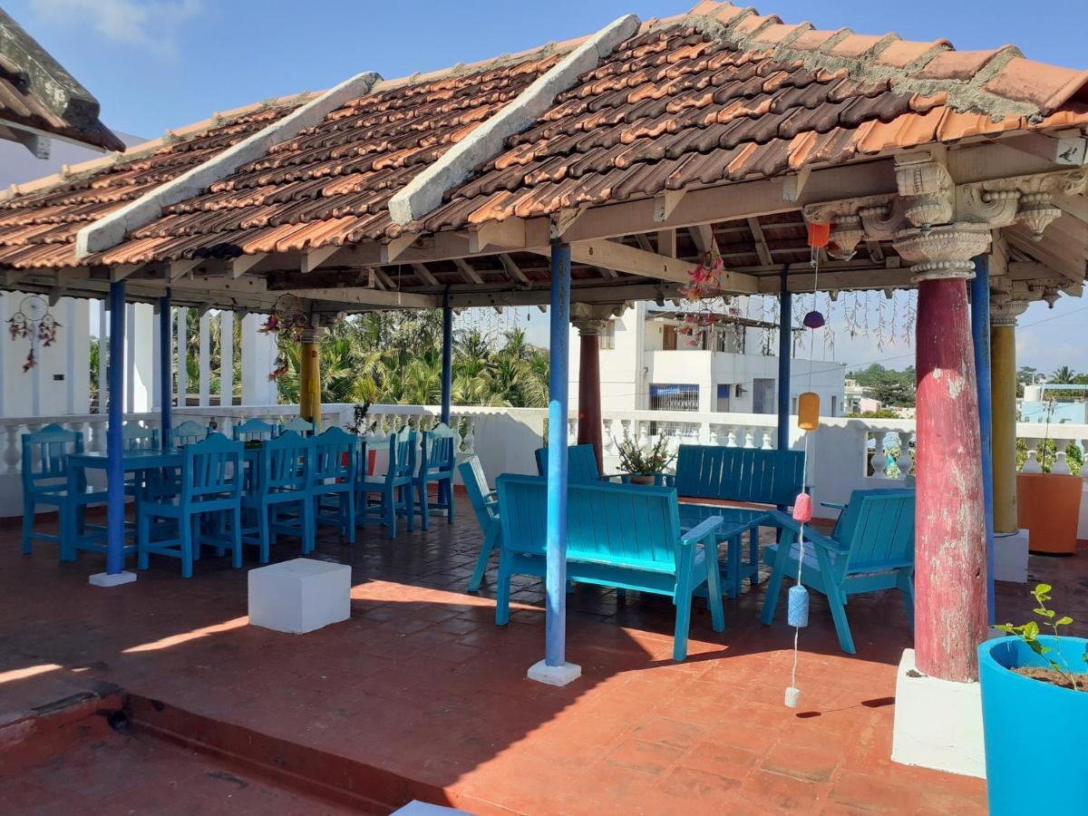 Holi-Wood Guesthouse Pondicherry Luaran gambar