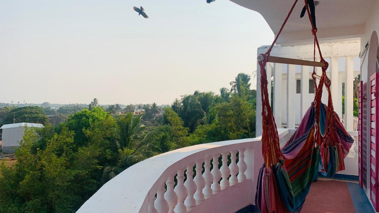 Holi-Wood Guesthouse Pondicherry Luaran gambar